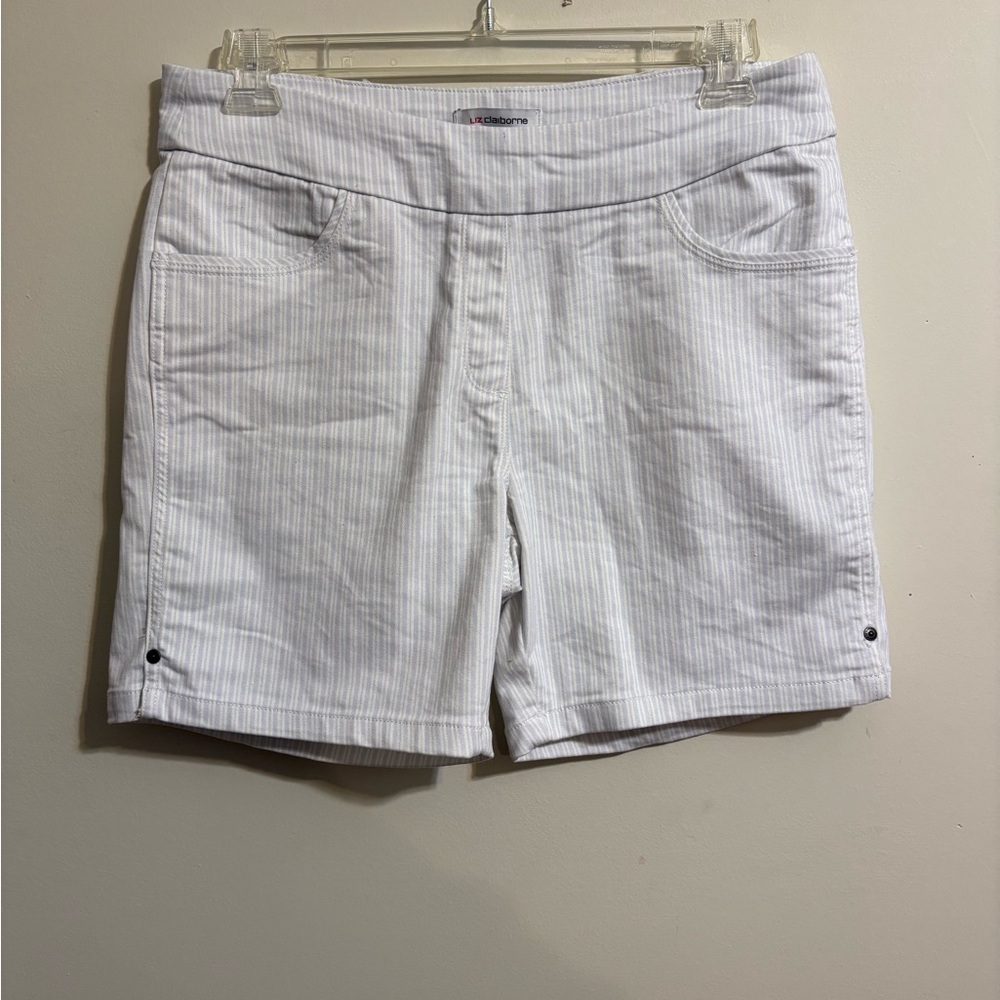 Liz Claiborne Amber Striped Shorts Women's Size‎ 14 Pull On Pocket Casual